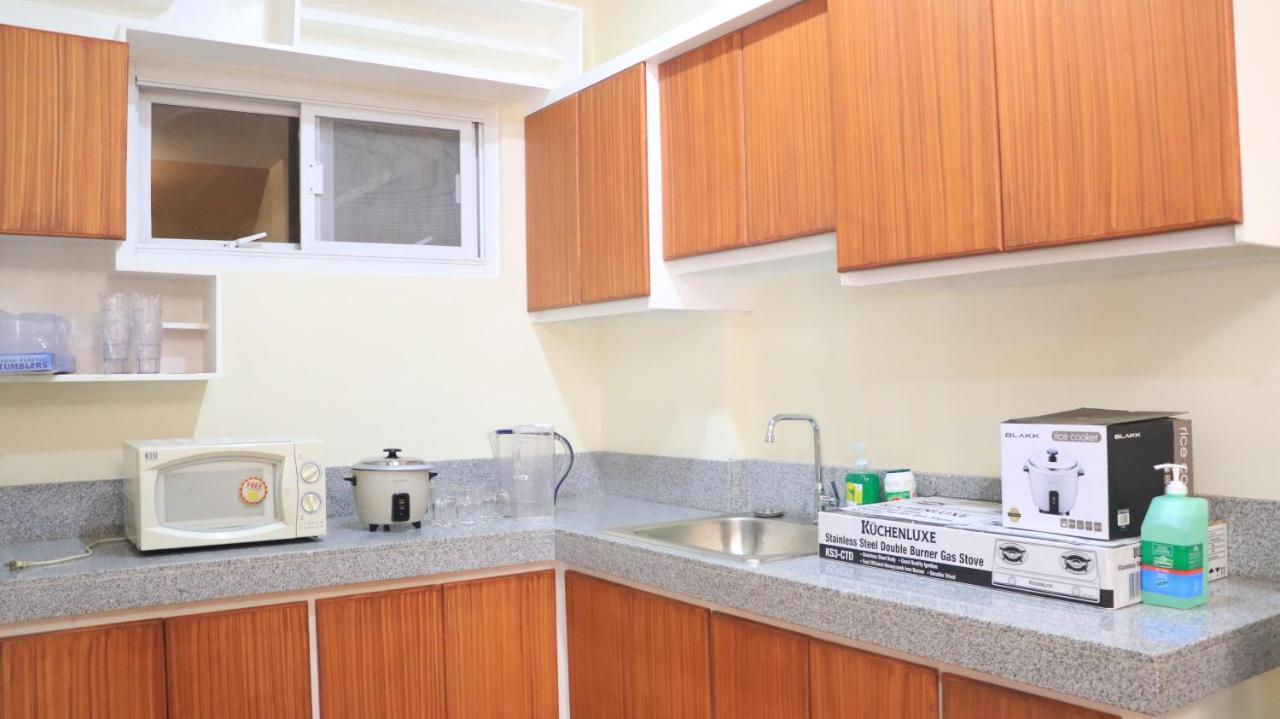 Anicia Guesthouse Rooms Paranaque City 外观 照片